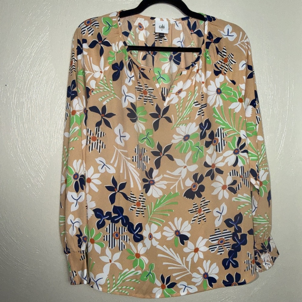 Cabi Multi Color Floral Print V Neck, Peasent Sleeve Pull Over Top Small